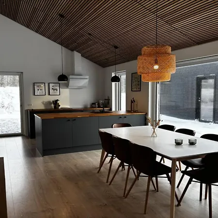 Gudrid - 400m From The Sea By Interhome *
